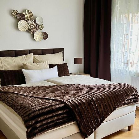 Apartment Im Gruenen Леобен Экстерьер фото