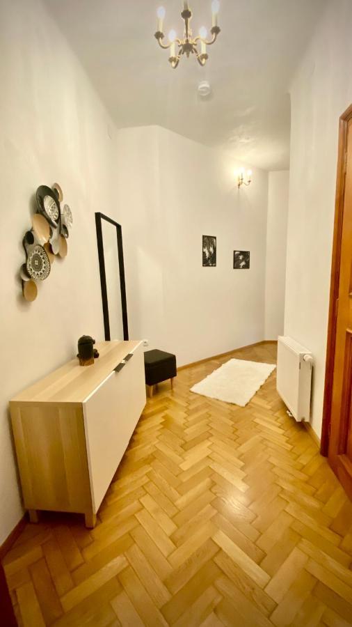 Apartment Im Grunen Леобен Экстерьер фото